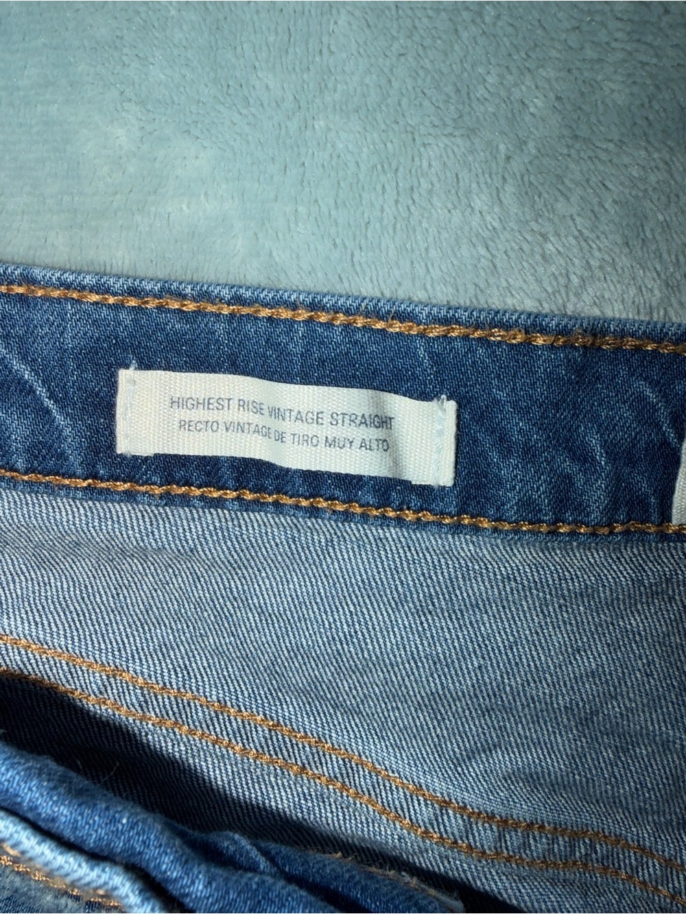 Universal Thread Women’s Highest Rise VintageStraight Denim Jeans - Picture 3 of 5